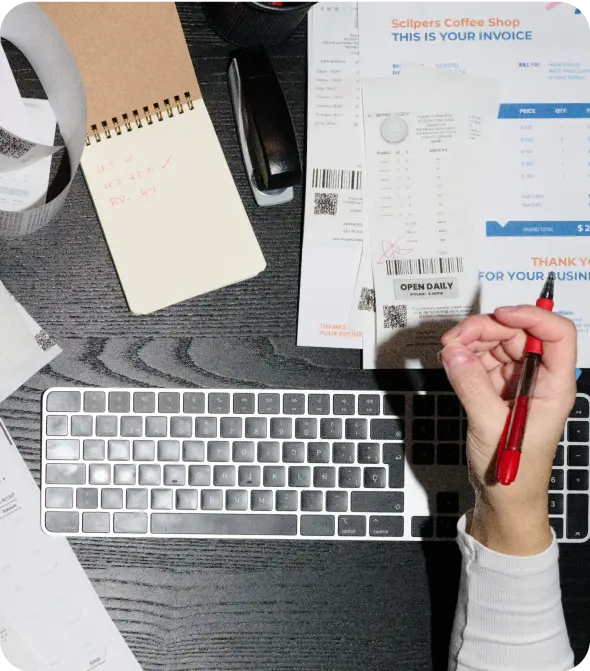 Image of a woman on laptop